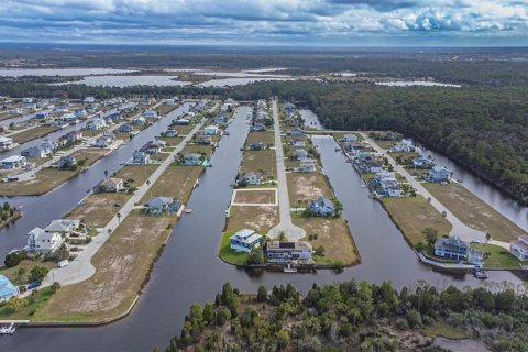 Terreno en venta en Hernando Beach, Florida № 1431851 - foto 5