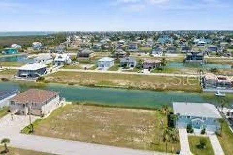 Terreno en venta en Hernando Beach, Florida № 1431851 - foto 2