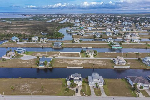 Terreno en venta en Hernando Beach, Florida № 1431851 - foto 17