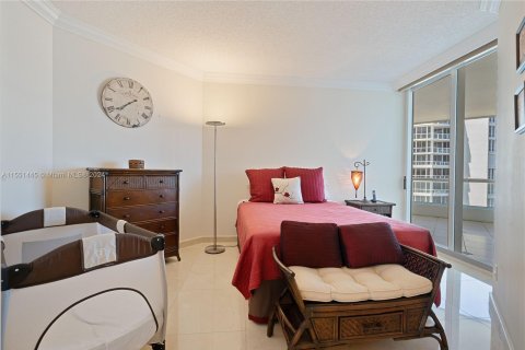 Condominio en venta en Aventura, Florida, 3 dormitorios, 244.33 m2 № 1067955 - foto 25