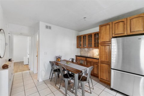 Copropriété à vendre à Deerfield Beach, Floride: 2 chambres, 82.4 m2 № 1073800 - photo 22