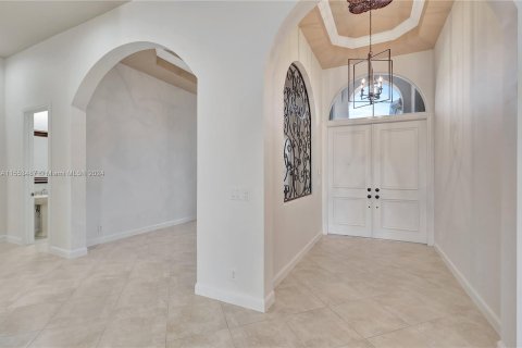 Villa ou maison à vendre à Wellington, Floride: 5 chambres, 373.65 m2 № 1073412 - photo 4