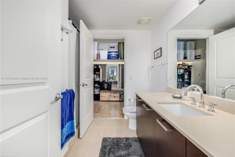 Condominio en venta en Miami, Florida, 1 dormitorio, 64.38 m2 № 1399492 - foto 14