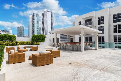 Condominio en venta en Miami, Florida, 1 dormitorio, 64.38 m2 № 1399492 - foto 22