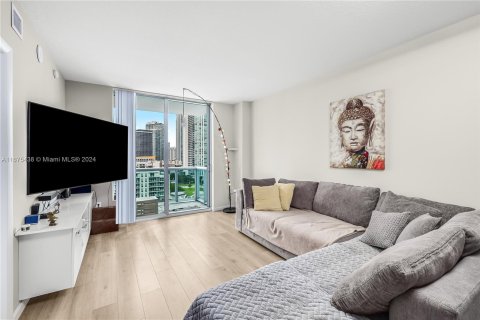 Condominio en venta en Miami, Florida, 1 dormitorio, 64.38 m2 № 1399492 - foto 1