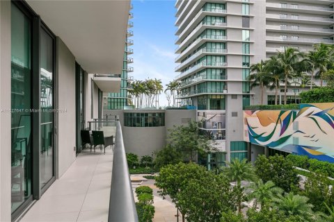 Condo in Miami, Florida, 2 bedrooms  № 1403010 - photo 25