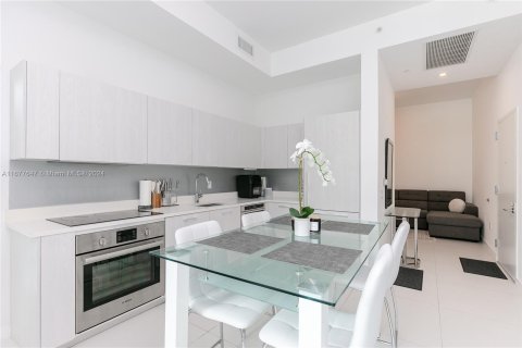 Condominio en venta en Miami, Florida, 2 dormitorios № 1403010 - foto 8