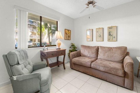 Condominio en venta en Lake Worth, Florida, 2 dormitorios, 104.52 m2 № 1072648 - foto 11