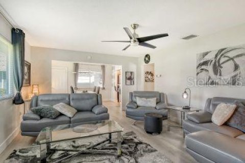 Condominio en venta en Sarasota, Florida, 2 dormitorios, 104.05 m2 № 1412613 - foto 13