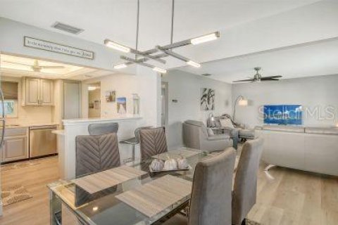 Condominio en venta en Sarasota, Florida, 2 dormitorios, 104.05 m2 № 1412613 - foto 16