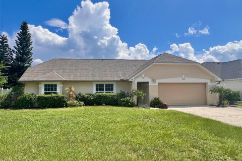 House in Davenport, Florida 4 bedrooms, 151.43 sq.m. № 1421381 - photo 1