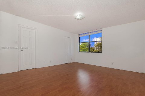 Condo in Aventura, Florida, 3 bedrooms  № 1272769 - photo 19