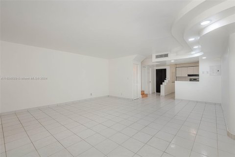 Copropriété à vendre à Aventura, Floride: 3 chambres, 123.56 m2 № 1272769 - photo 8