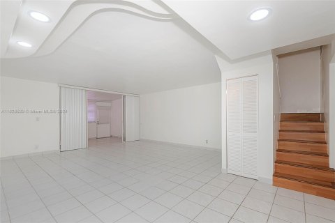 Copropriété à vendre à Aventura, Floride: 3 chambres, 123.56 m2 № 1272769 - photo 4