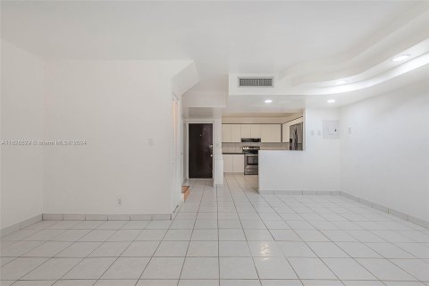 Copropriété à vendre à Aventura, Floride: 3 chambres, 123.56 m2 № 1272769 - photo 9