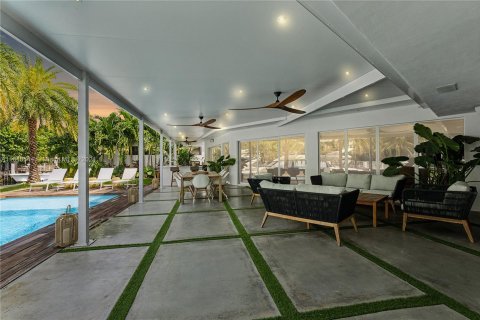 Casa en venta en North Miami, Florida, 3 dormitorios, 238.67 m2 № 1332739 - foto 21