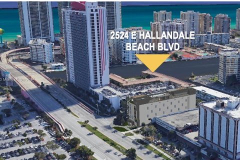 Terreno en venta en Hallandale Beach, Florida № 1226528 - foto 1