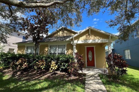 Villa ou maison à louer à Orlando, Floride: 3 chambres, 159.23 m2 № 1356510 - photo 2