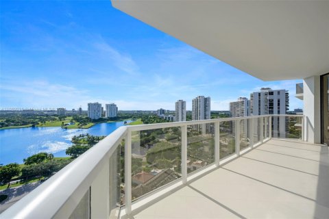 Condominio en venta en Aventura, Florida, 3 dormitorios, 144.93 m2 № 1388083 - foto 22