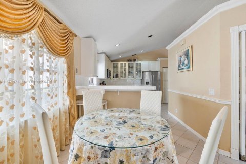 Casa en venta en Weston, Florida, 4 dormitorios, 213.86 m2 № 1064967 - foto 14