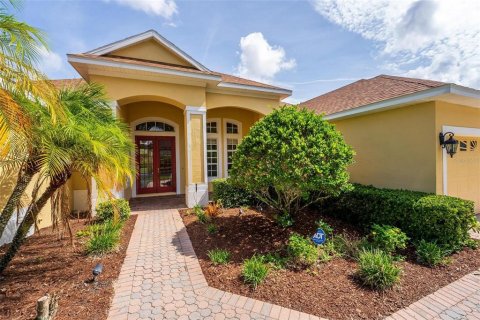 Villa ou maison à vendre à Orlando, Floride: 4 chambres, 257.53 m2 № 1304001 - photo 5