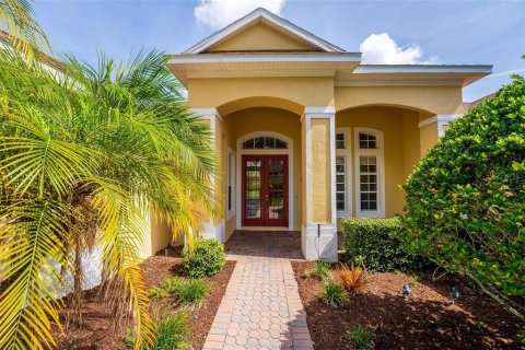 Villa ou maison à vendre à Orlando, Floride: 4 chambres, 257.53 m2 № 1304001 - photo 3