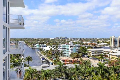 Condo in Fort Lauderdale, Florida, 2 bedrooms  № 1041010 - photo 21