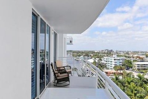 Condo in Fort Lauderdale, Florida, 2 bedrooms  № 1041010 - photo 20