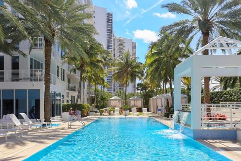 Condo in Fort Lauderdale, Florida, 2 bedrooms  № 1041010 - photo 18