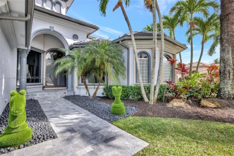 Villa ou maison à vendre à Plantation, Floride: 5 chambres № 1039912 - photo 4