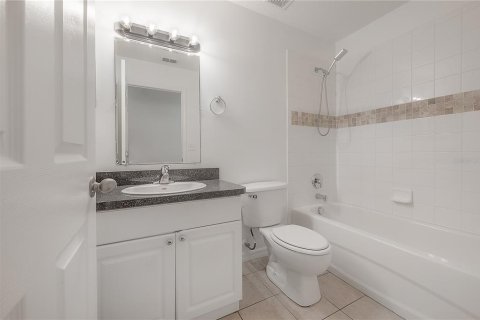 Casa en venta en Tampa, Florida, 3 dormitorios, 105.72 m2 № 1393845 - foto 25