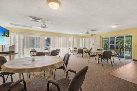 Condo in Stuart, Florida, 2 bedrooms  № 1079108 - photo 7