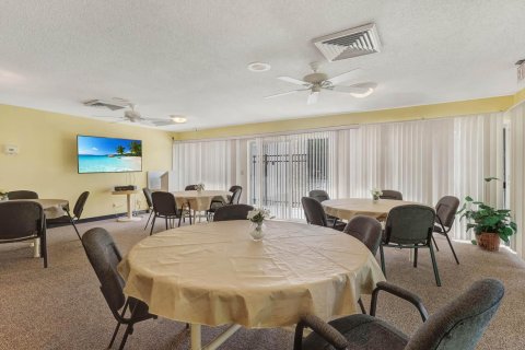 Condo in Stuart, Florida, 2 bedrooms  № 1079108 - photo 6