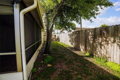 Villa ou maison à vendre à Wilton Manors, Floride: 3 chambres, 129.32 m2 № 1068315 - photo 11