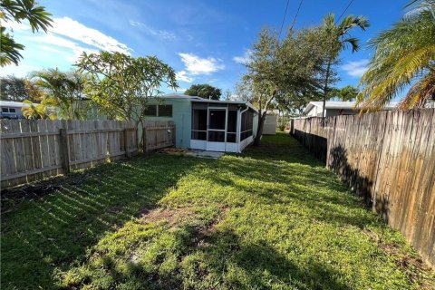 Villa ou maison à vendre à Wilton Manors, Floride: 3 chambres, 129.32 m2 № 1068315 - photo 2