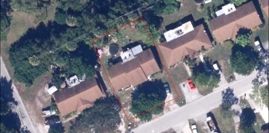 Commercial property in Stuart, Florida 174.47 sq.m. № 1026580