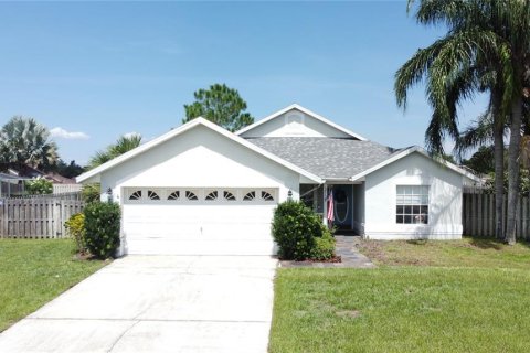 House in Davenport, Florida 3 bedrooms, 128.3 sq.m. № 1286728 - photo 1