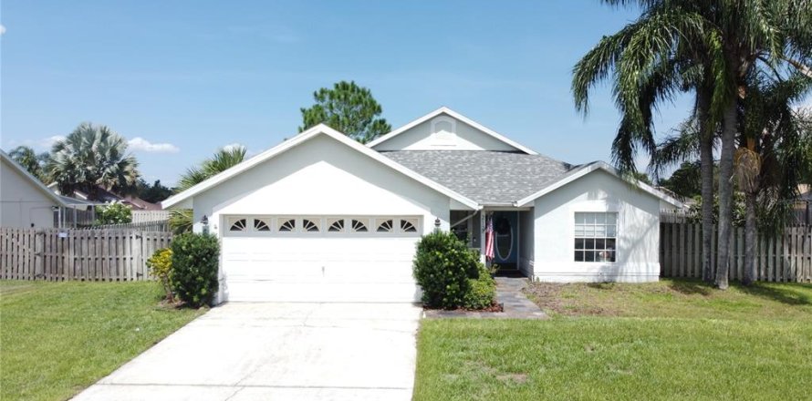 House in Davenport, Florida 3 bedrooms, 128.3 sq.m. № 1286728