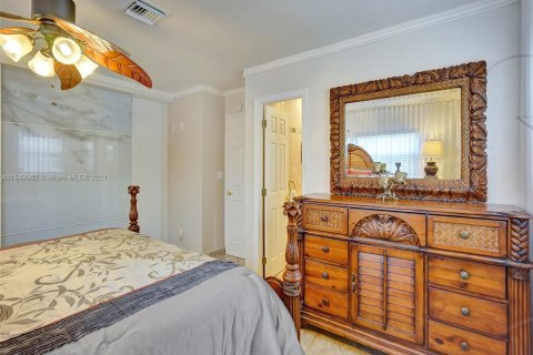 Copropriété à vendre à Lauderdale Lakes, Floride: 2 chambres, 87.7 m2 № 1071982 - photo 17