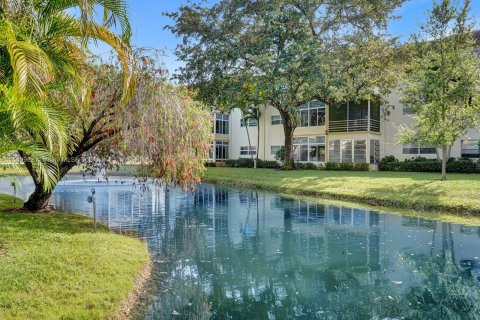 Copropriété à vendre à Lauderdale Lakes, Floride: 2 chambres, 87.7 m2 № 1071982 - photo 26