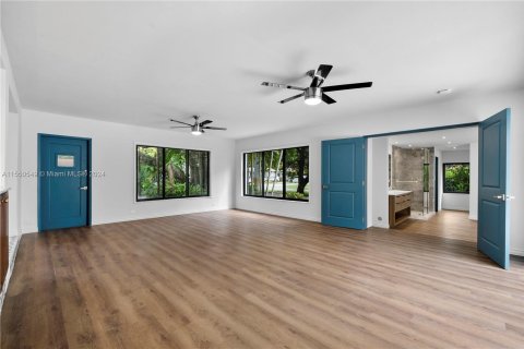 Casa en venta en Miami Shores, Florida, 4 dormitorios, 262.91 m2 № 1073069 - foto 6