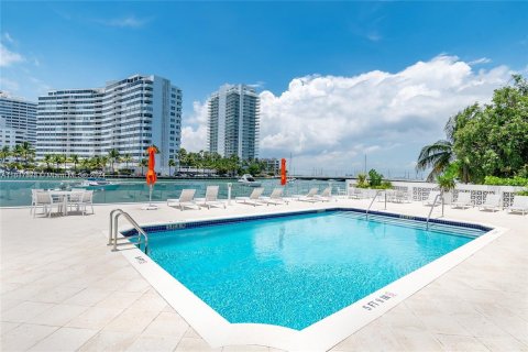 Condominio en venta en Miami Beach, Florida, 1 dormitorio, 73.11 m2 № 1330056 - foto 1