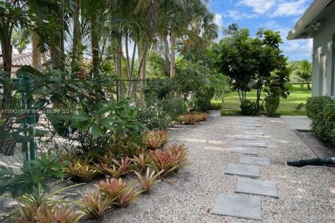 Villa ou maison à vendre à Jupiter, Floride: 3 chambres, 231.23 m2 № 1326016 - photo 14