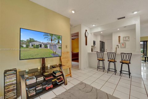Villa ou maison à vendre à Cooper City, Floride: 3 chambres, 141.58 m2 № 1076324 - photo 22