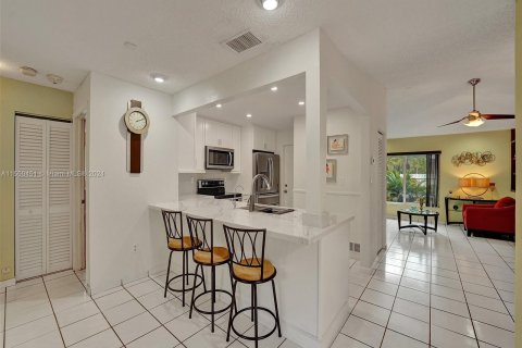 Casa en venta en Cooper City, Florida, 3 dormitorios, 141.58 m2 № 1076324 - foto 15