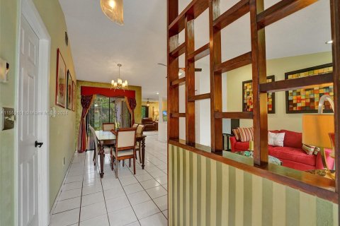 Casa en venta en Cooper City, Florida, 3 dormitorios, 141.58 m2 № 1076324 - foto 8