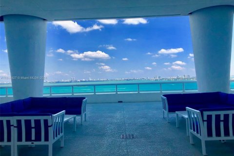 Condominio en venta en Miami, Florida, 2 dormitorios, 107.21 m2 № 1241067 - foto 23