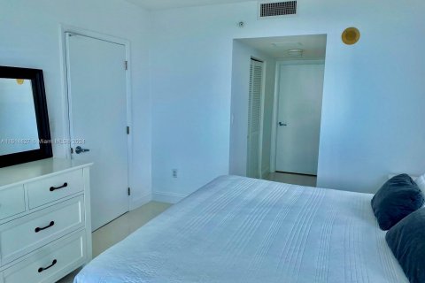 Condominio en venta en Miami, Florida, 2 dormitorios, 107.21 m2 № 1241067 - foto 10