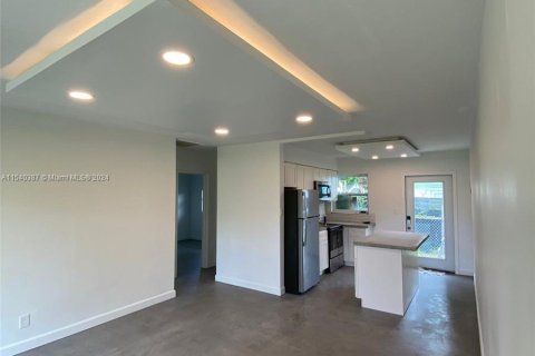 Immobilier commercial à vendre à Dania Beach, Floride: 149.57 m2 № 1033264 - photo 5