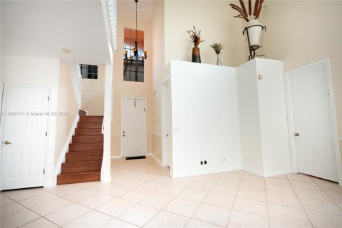 Villa ou maison à louer à Hollywood, Floride: 3 chambres, 200.95 m2 № 1370943 - photo 7